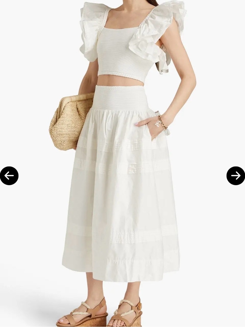 AJE White top